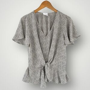 🎉5 for $45🎉 Sienna sky top blouse shirt size S